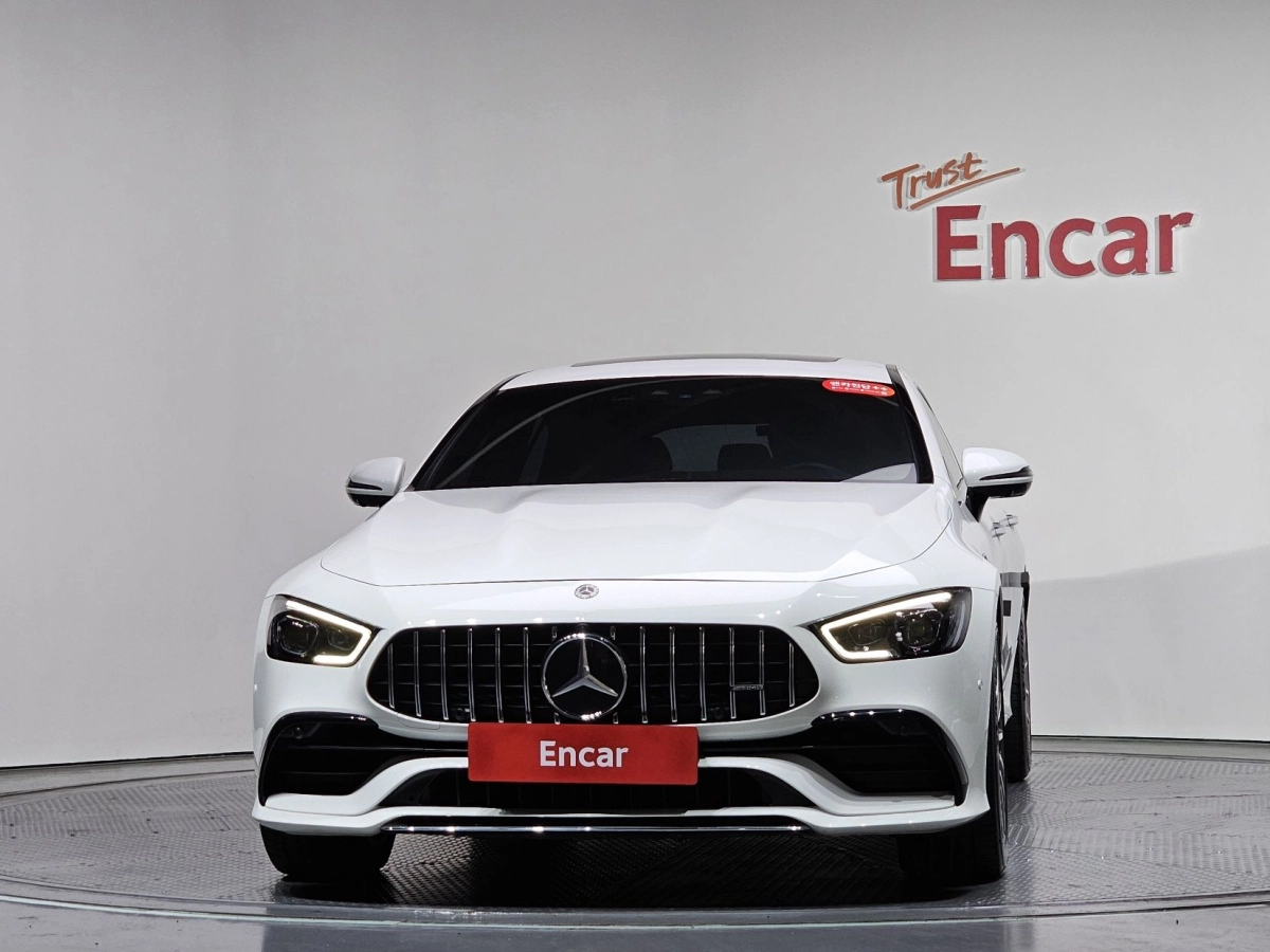 MERCEDES BENZ AMG GT