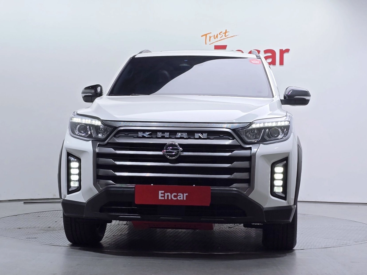 SSANGYONG REXTON SPORTS CAR