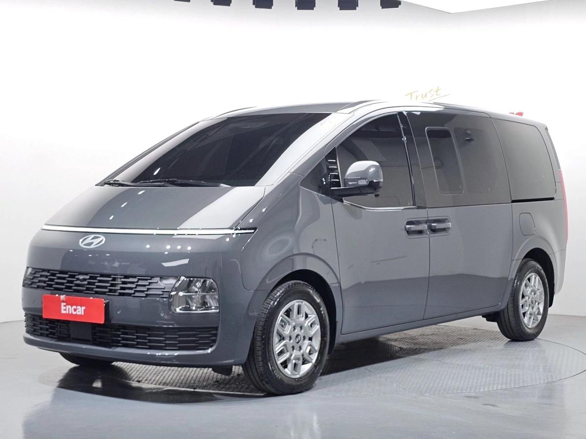 HYUNDAI STARIA  2026