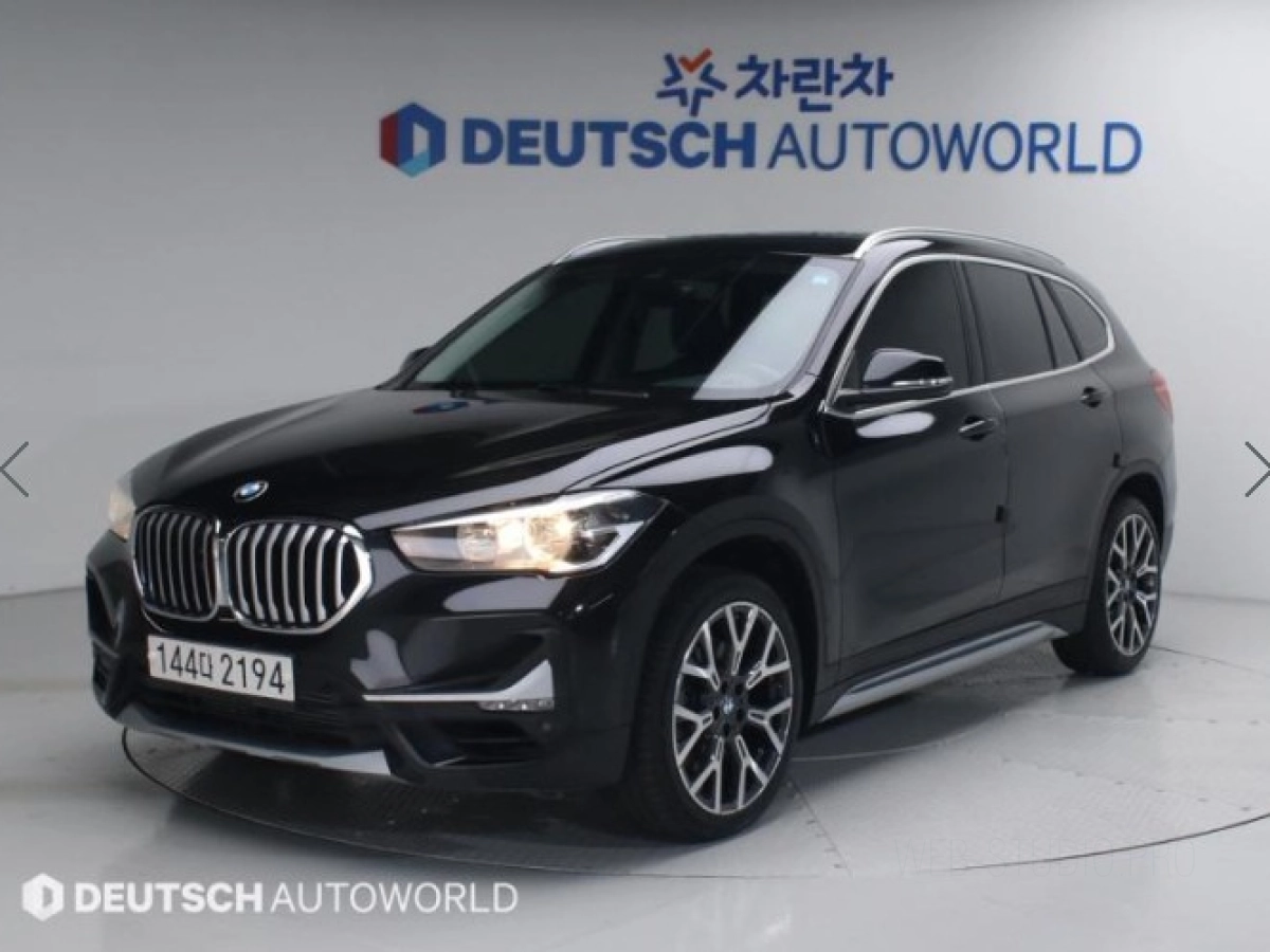 BMW X1 F48  2022