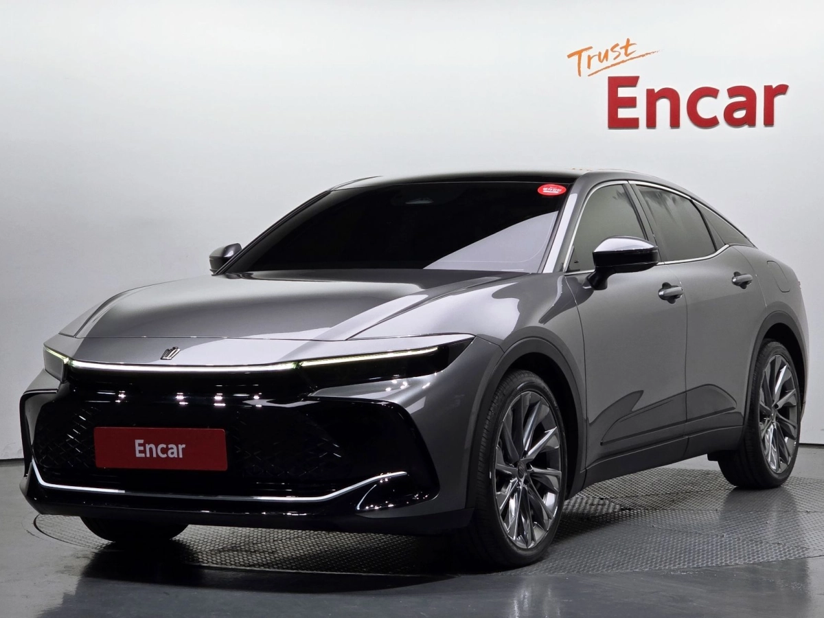 TOYOTA CROWN CROSSOVER  2023