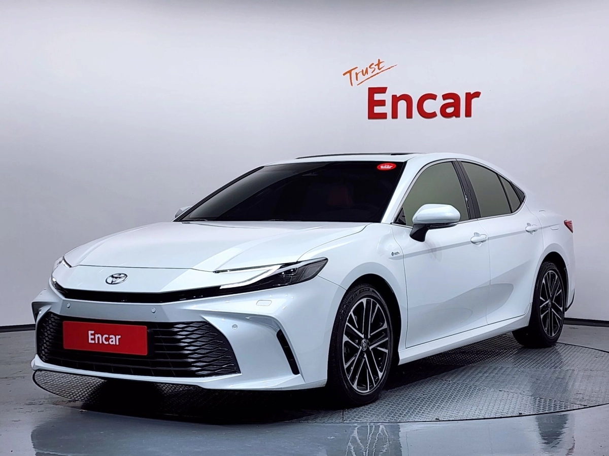 TOYOTA CAMRY XV80 2024