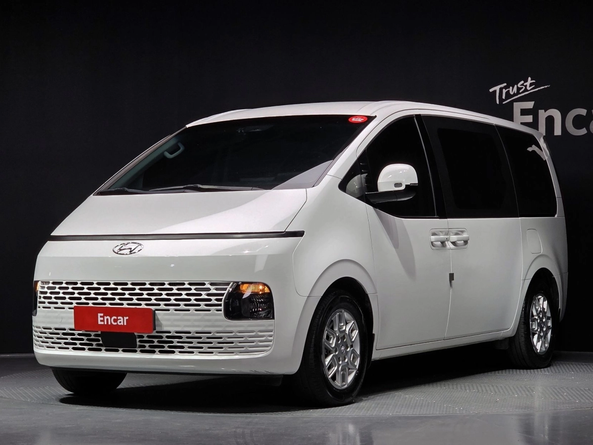 HYUNDAI STARIA  2022