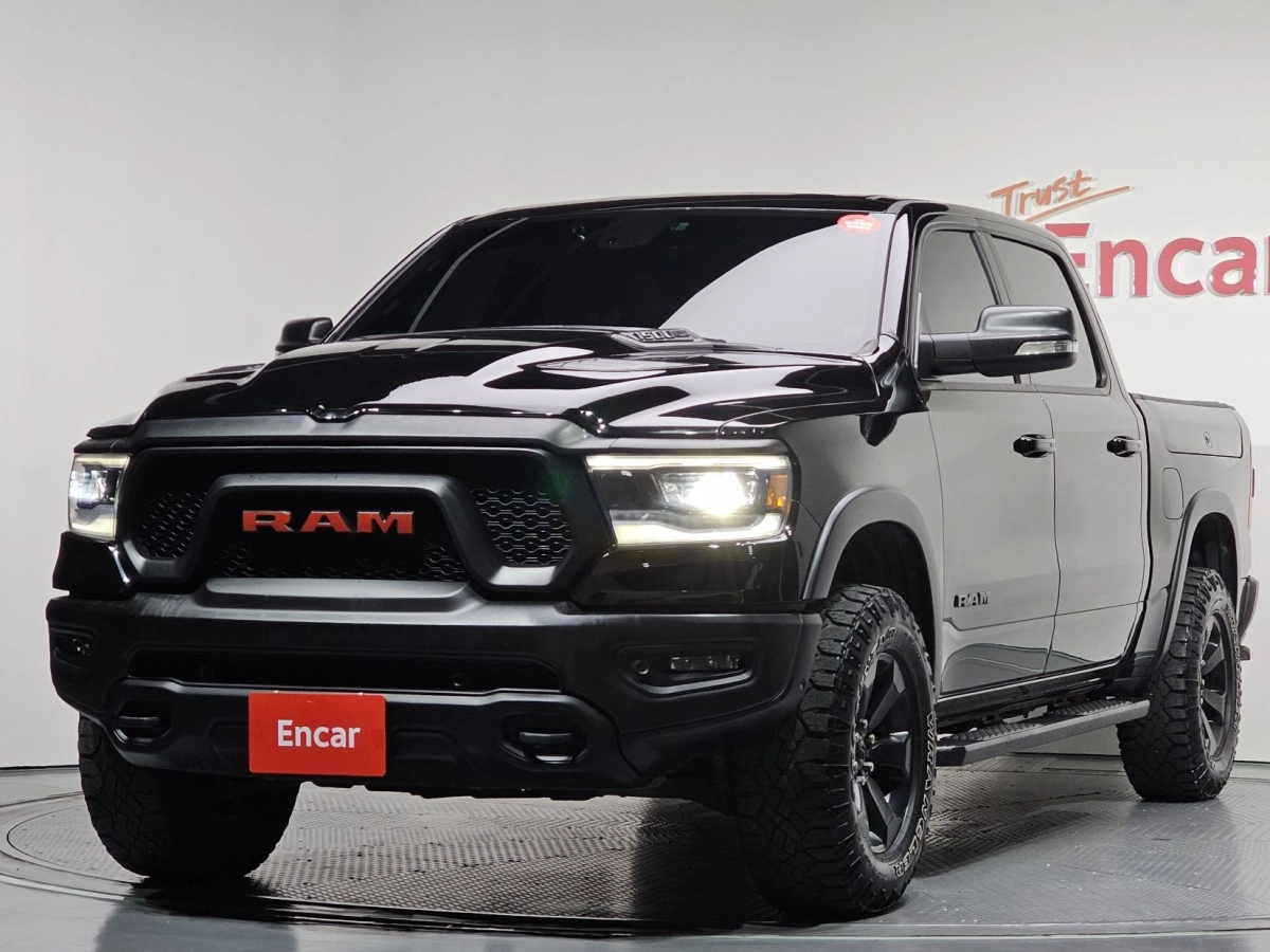DODGE RAM PICK UP  2020