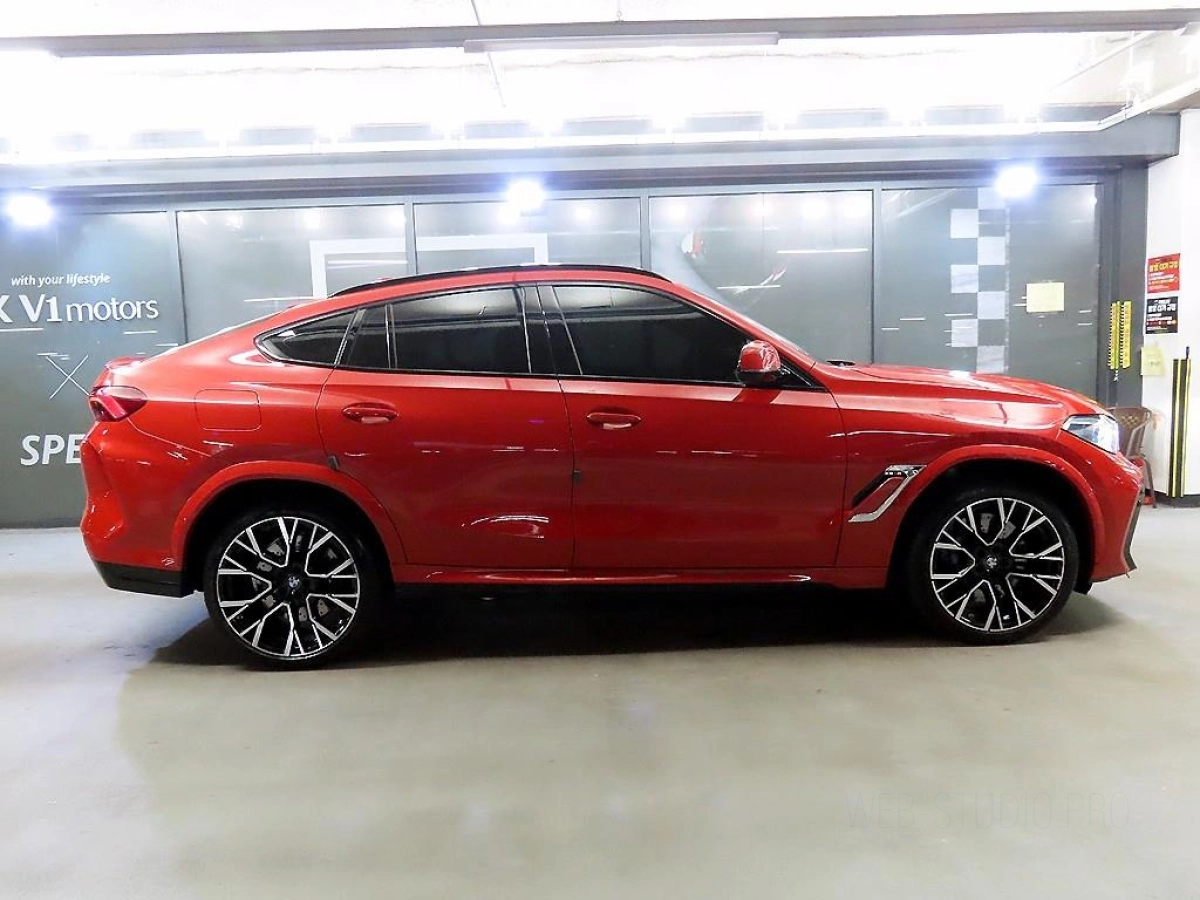 BMW X6M G06