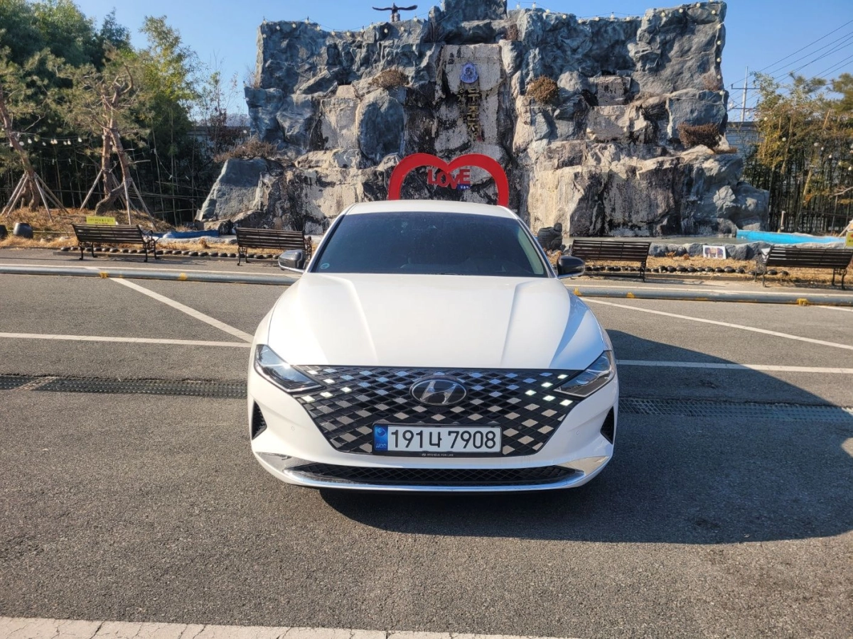 HYUNDAI GRANDEUR IG  2021