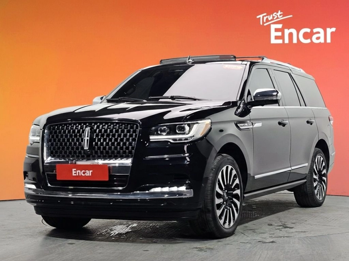 LINCOLN NAVIGATOR  2023