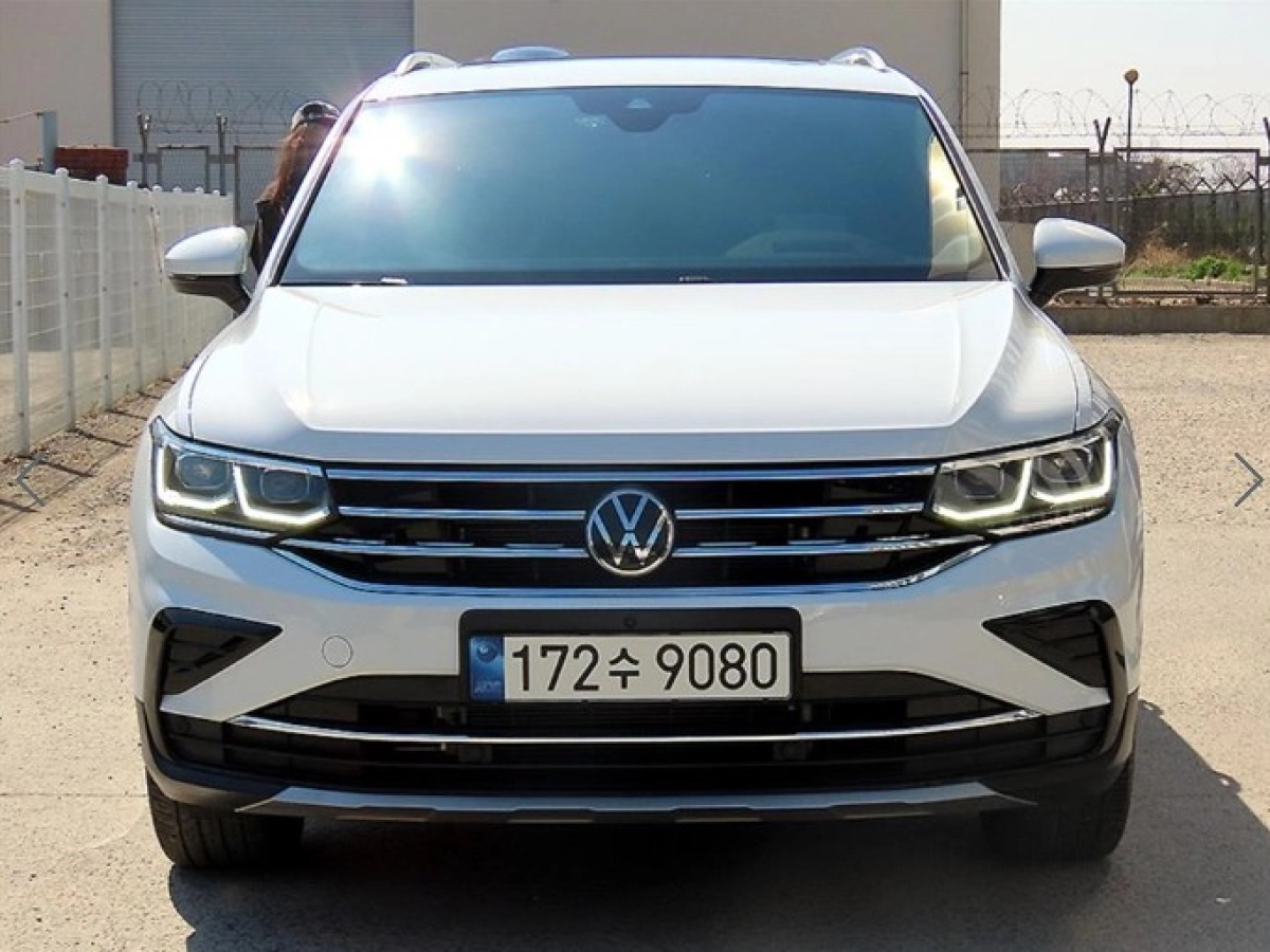 VOLKSWAGEN TIGUAN 2021