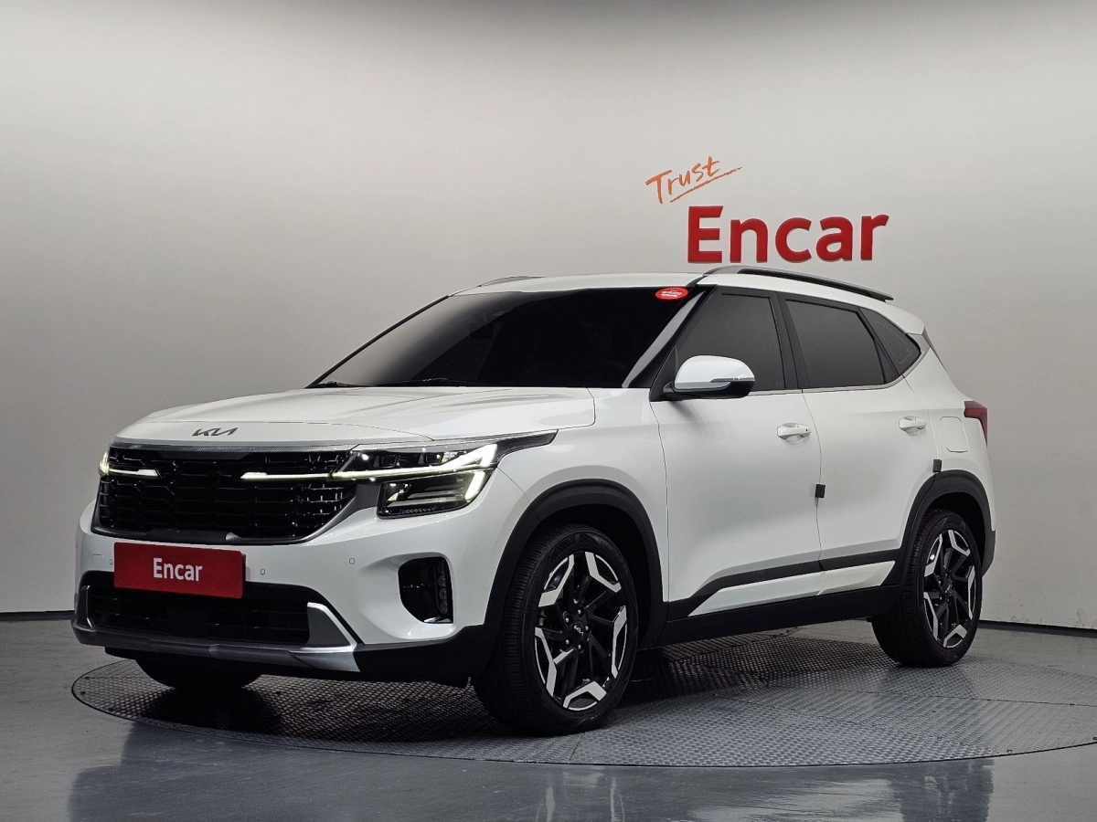 KIA SELTOS  2023