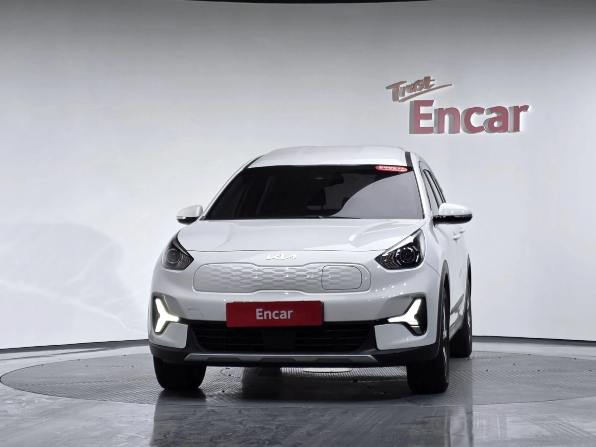 KIA NIRO PLUS