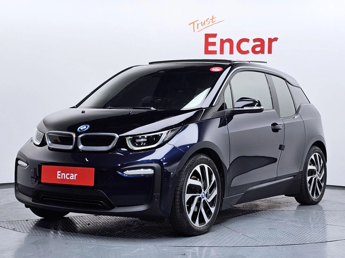 BMW I3