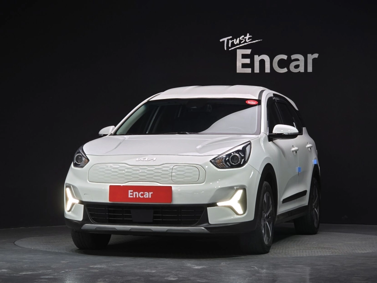 KIA NIRO PLUS