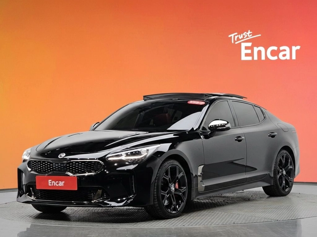 KIA STINGER