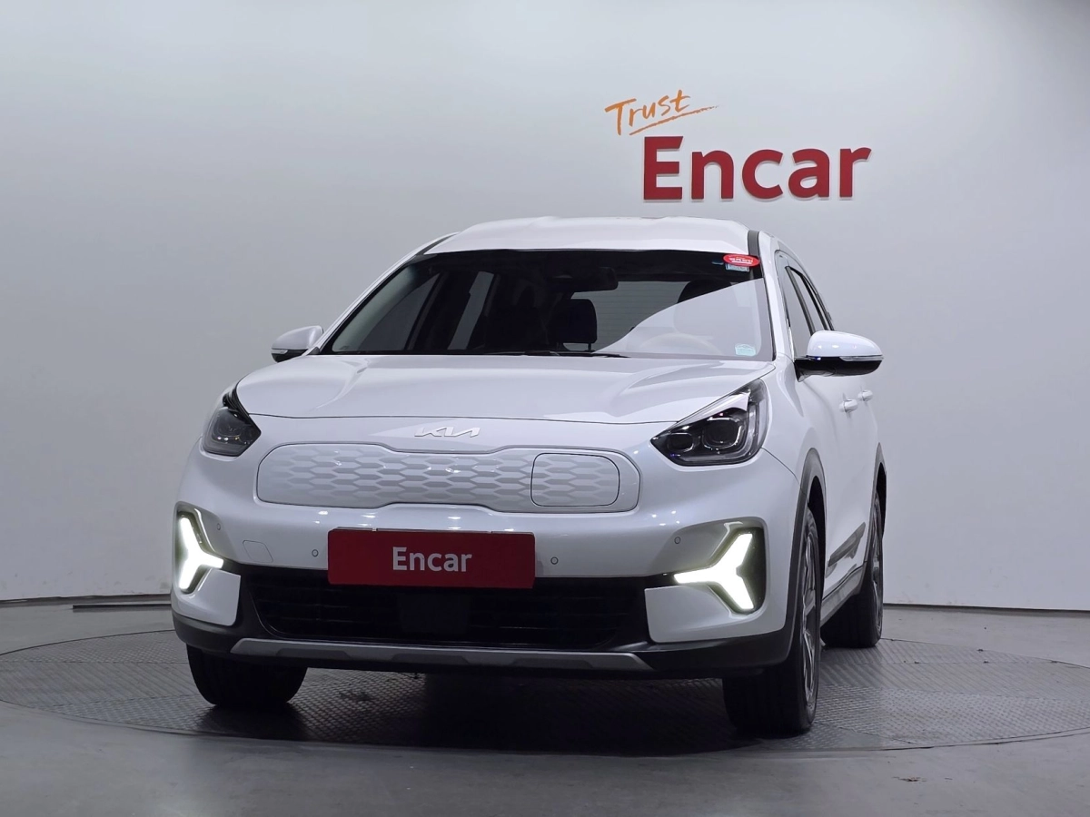 KIA NIRO PLUS