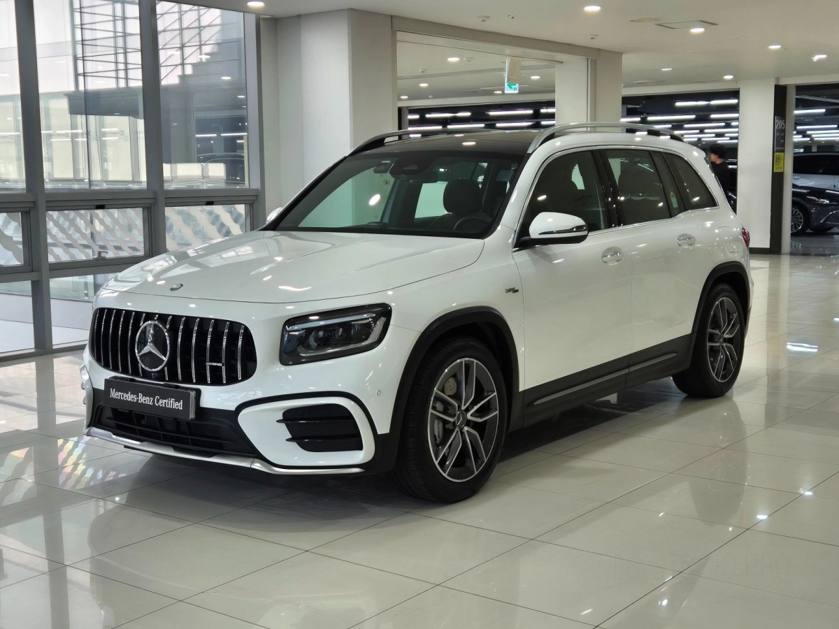 MERCEDES BENZ GLB-CLASS X247  2025