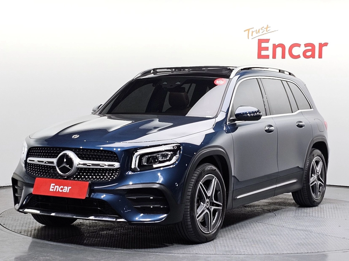 MERCEDES BENZ GLB-CLASS X247  2023