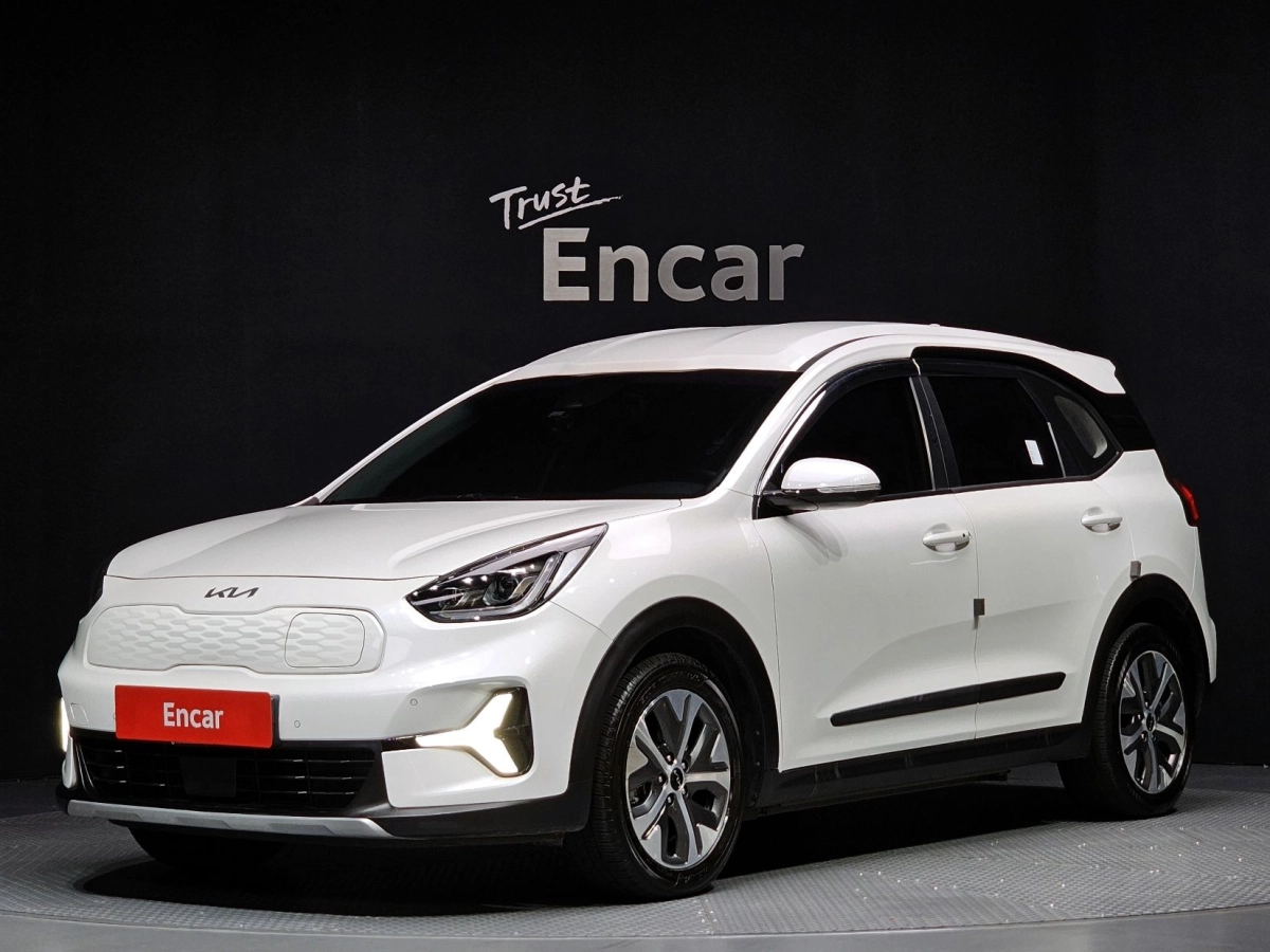 KIA NIRO PLUS