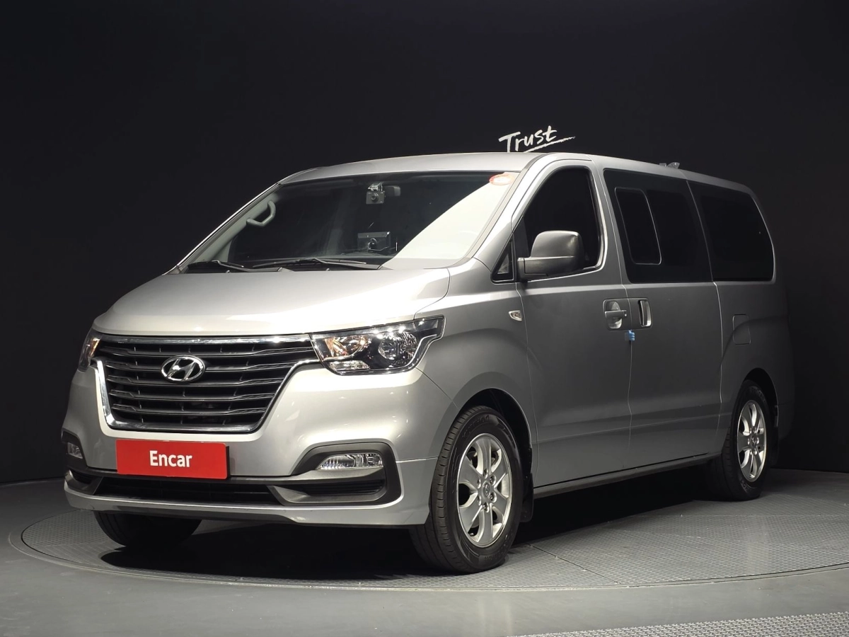 HYUNDAI STAREX GRAND 2019