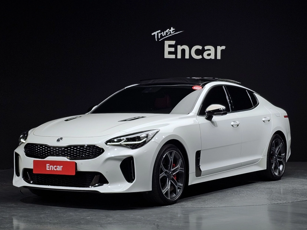 KIA STINGER  2020