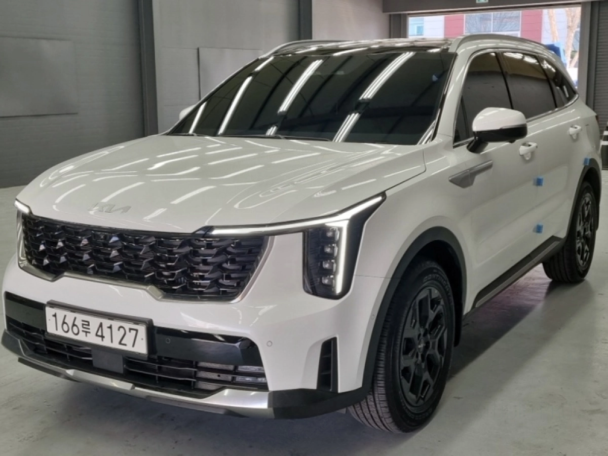 KIA SORENTO  2025