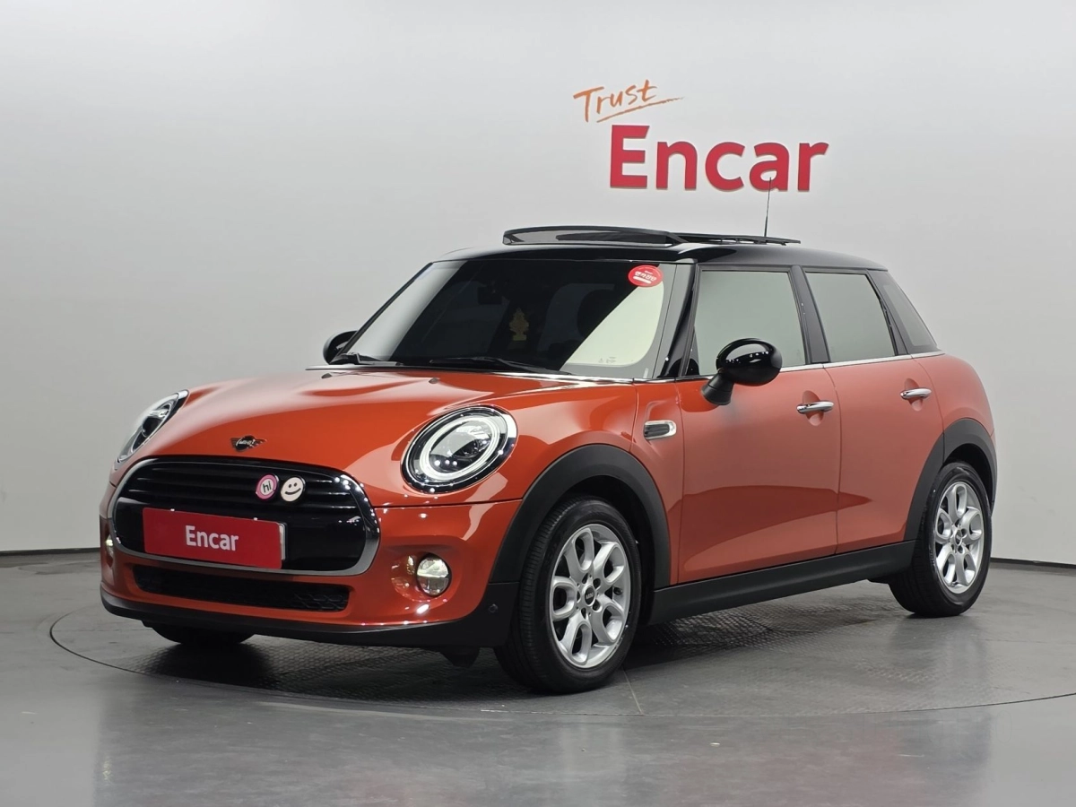 MINI COOPER  2019