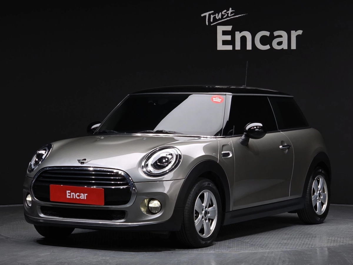 MINI COOPER  2019