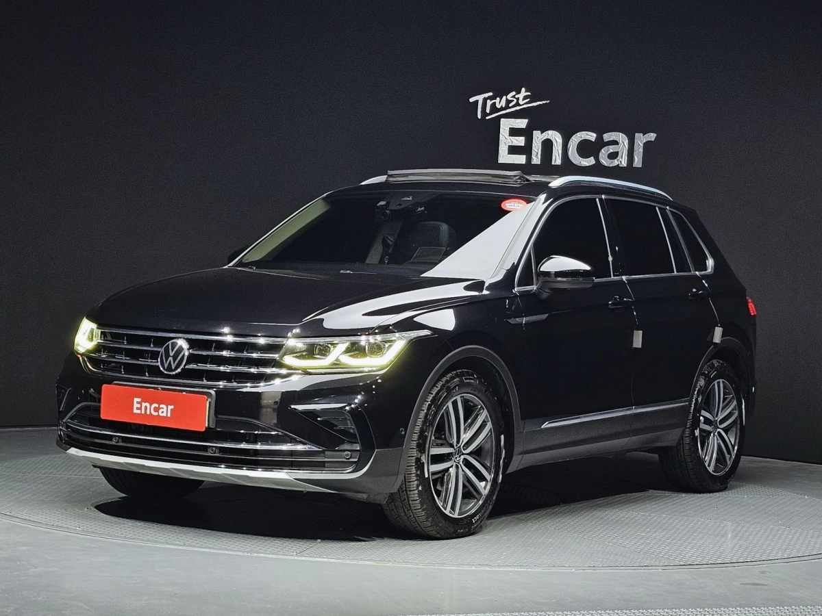 VOLKSWAGEN TIGUAN 2021
