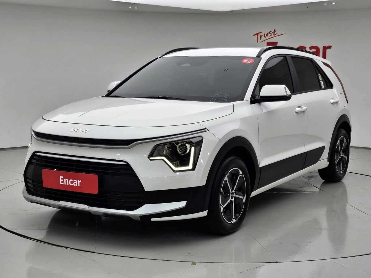 KIA NIRO  2023