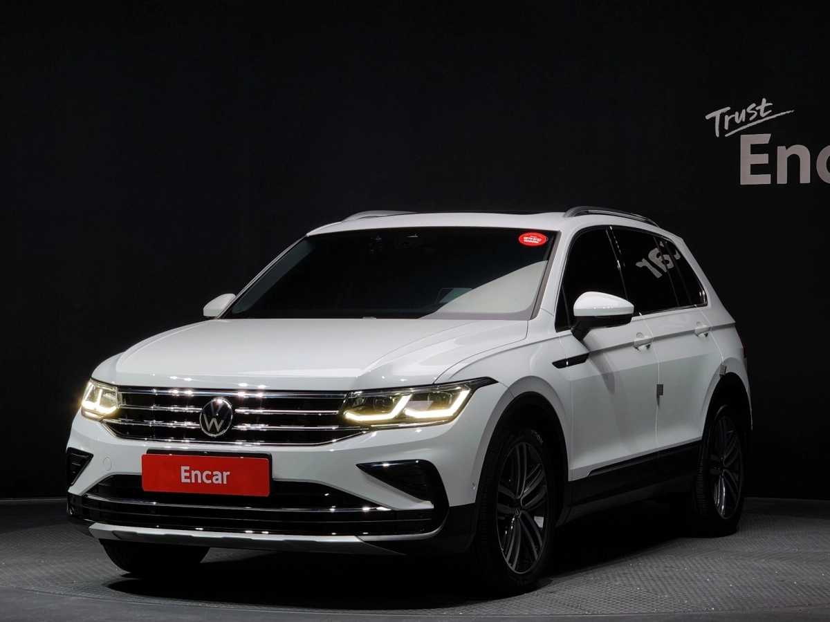 VOLKSWAGEN TIGUAN 2021