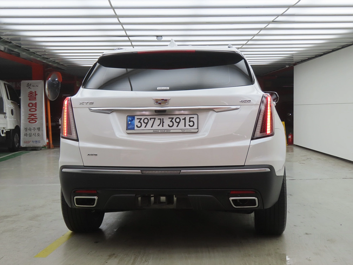 CADILLAC XT5