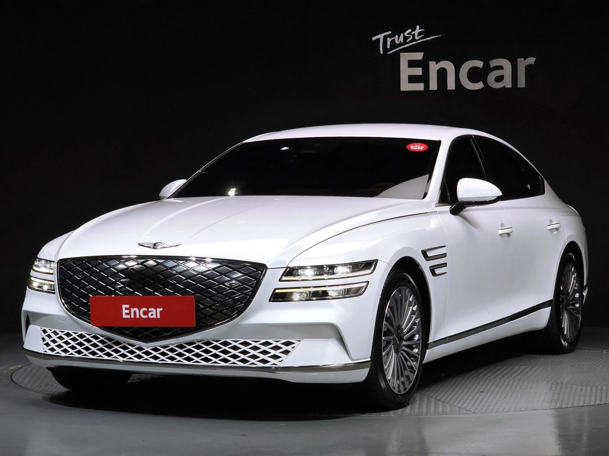 GENESIS ELECTRIC G80 RG3  2022