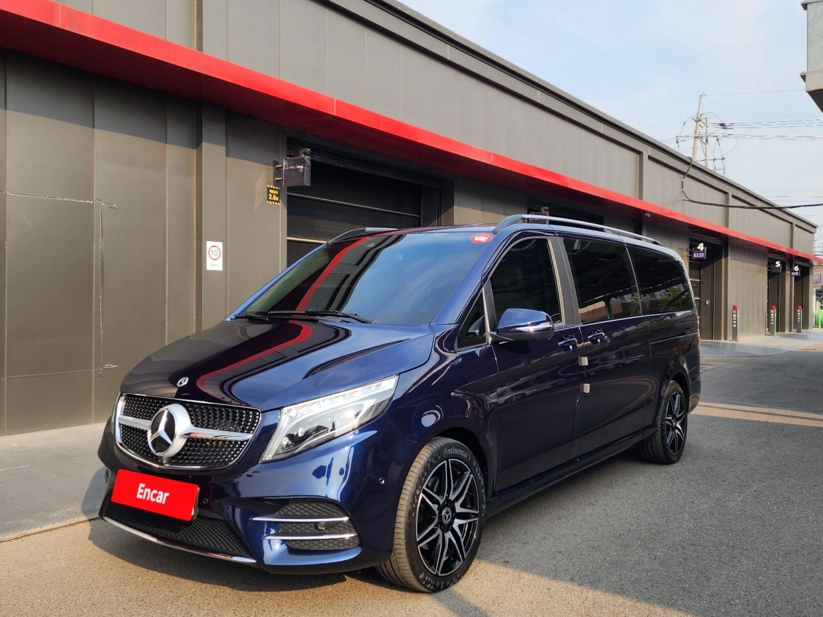 MERCEDES BENZ V-CLASS  2022