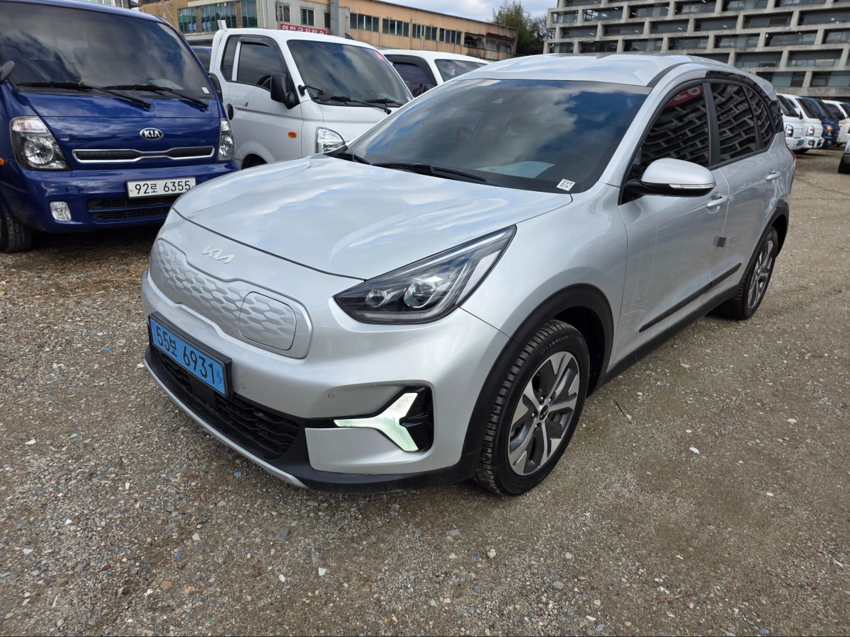 KIA NIRO PLUS