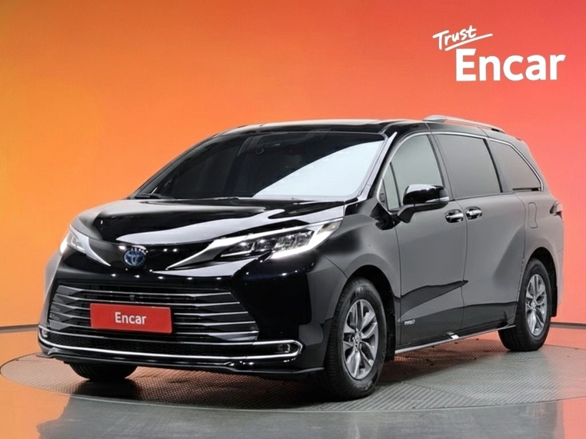 TOYOTA SIENNA  2021