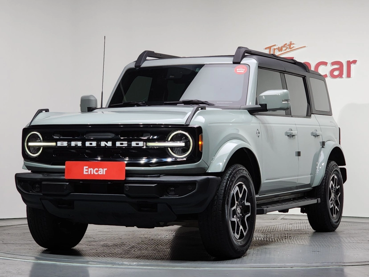 FORD BRONCO 2022