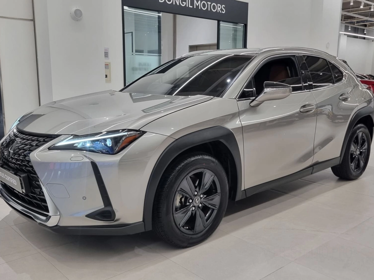 LEXUS UX250H  2023
