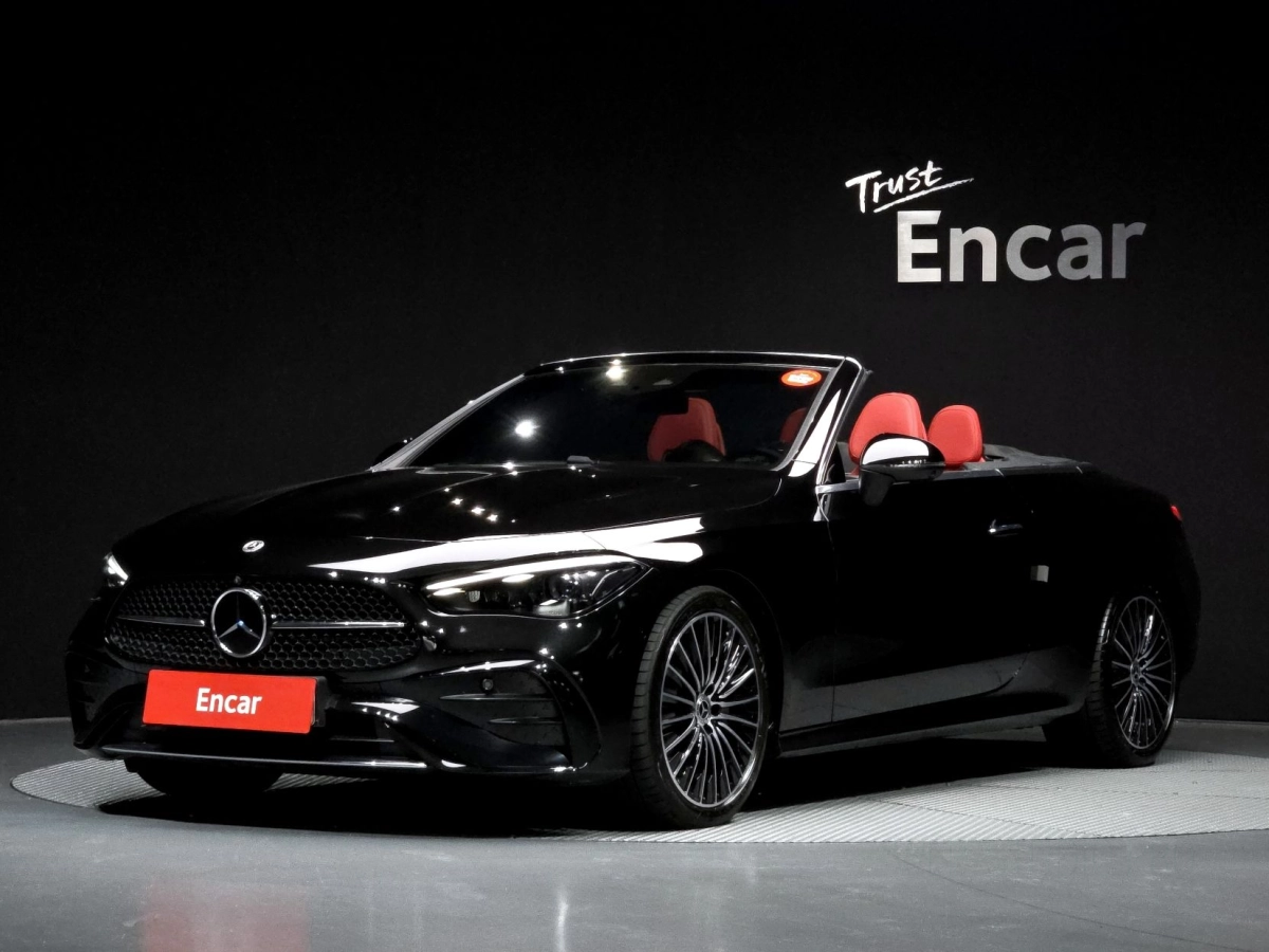 MERCEDES BENZ CLE-CLASS C236  2024