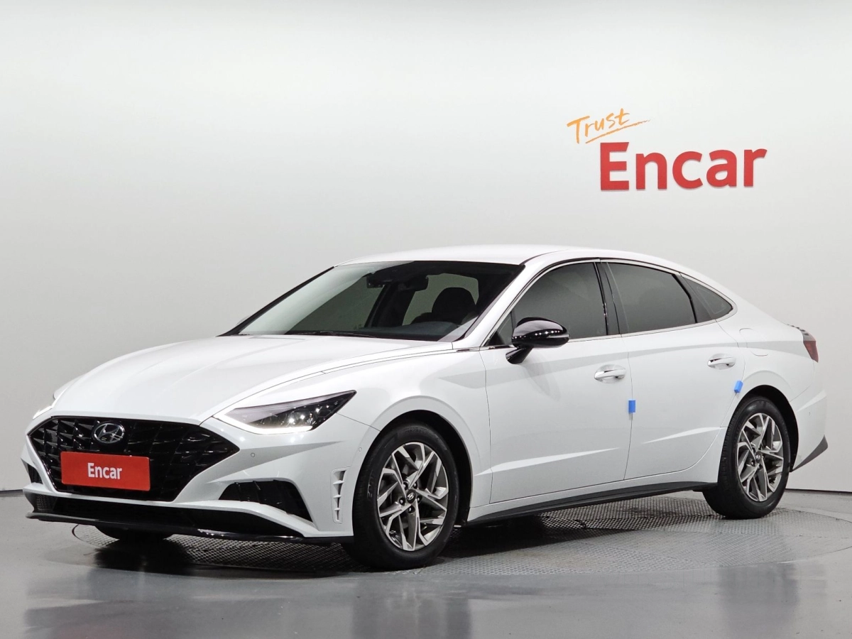 HYUNDAI SONATA DN8  2021