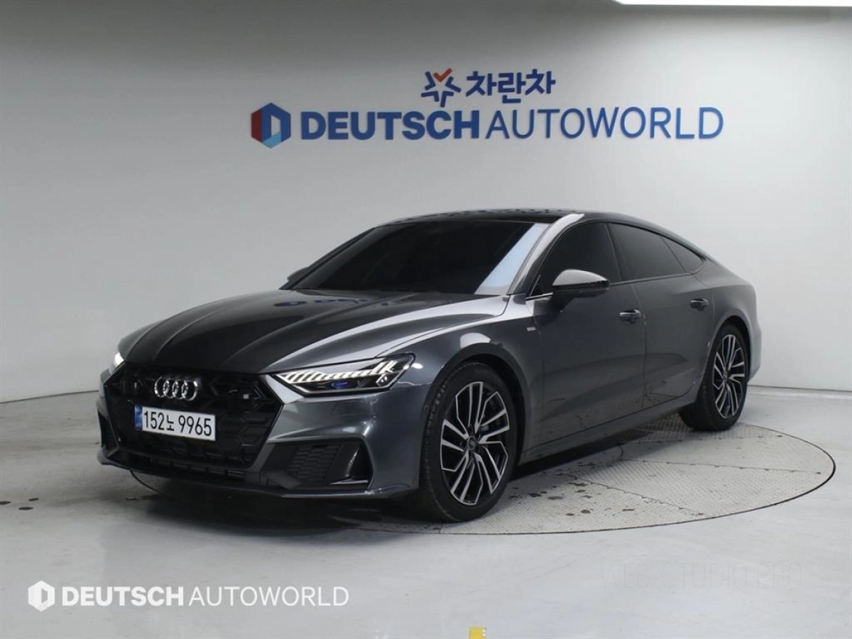 AUDI A7 4K  2024