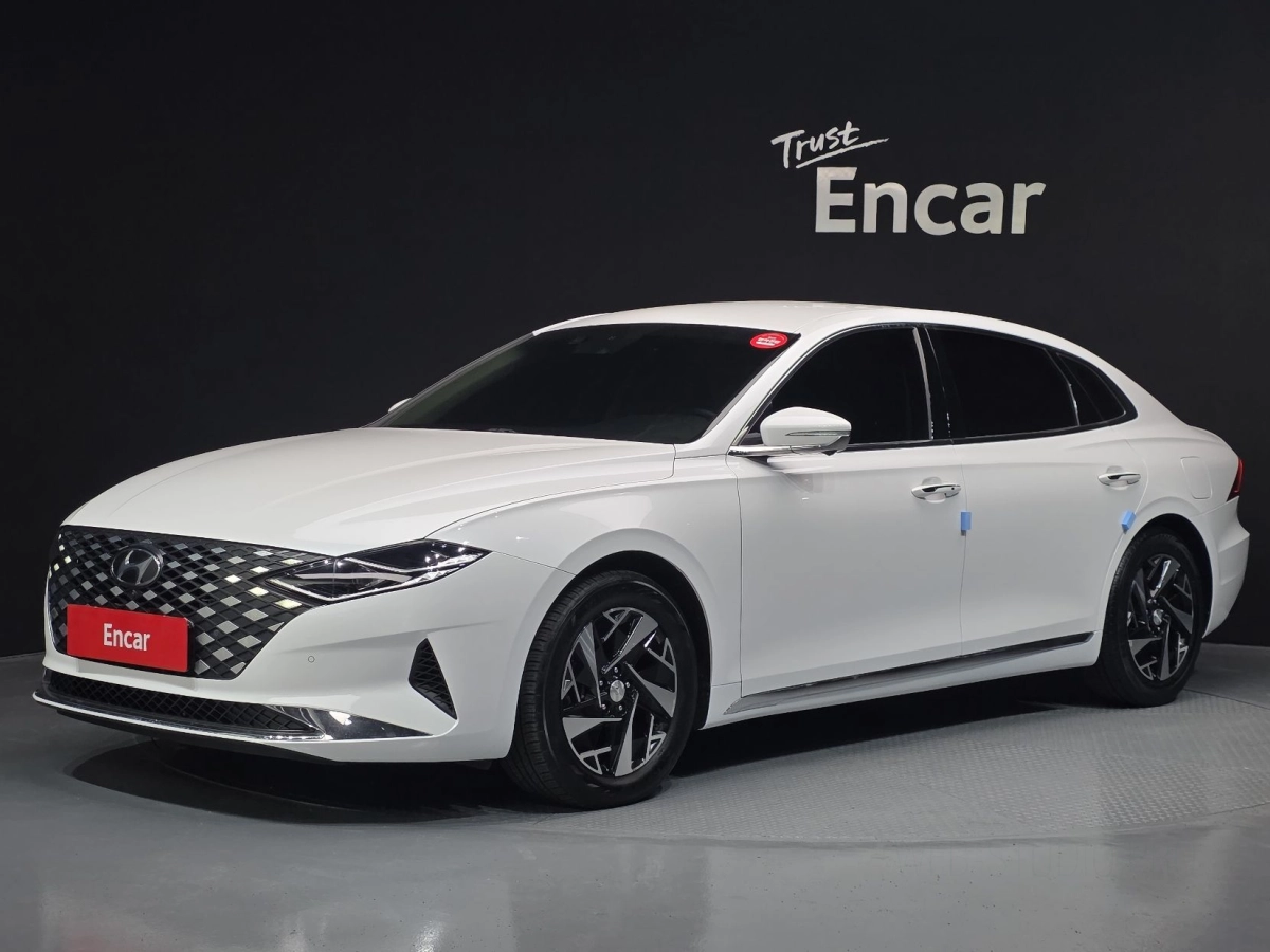 HYUNDAI GRANDEUR IG HYBRID 2021