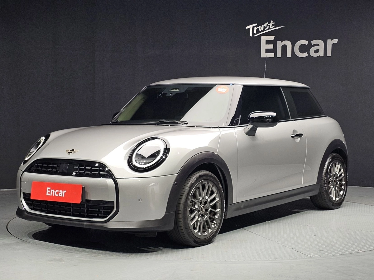 MINI COOPER C  2024