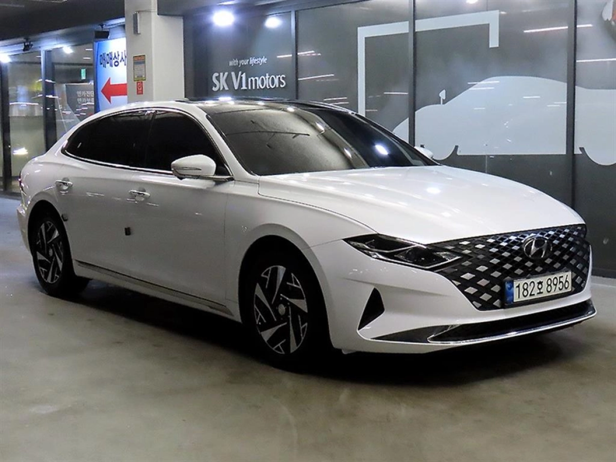 HYUNDAI GRANDEUR IG HYBRID  2021