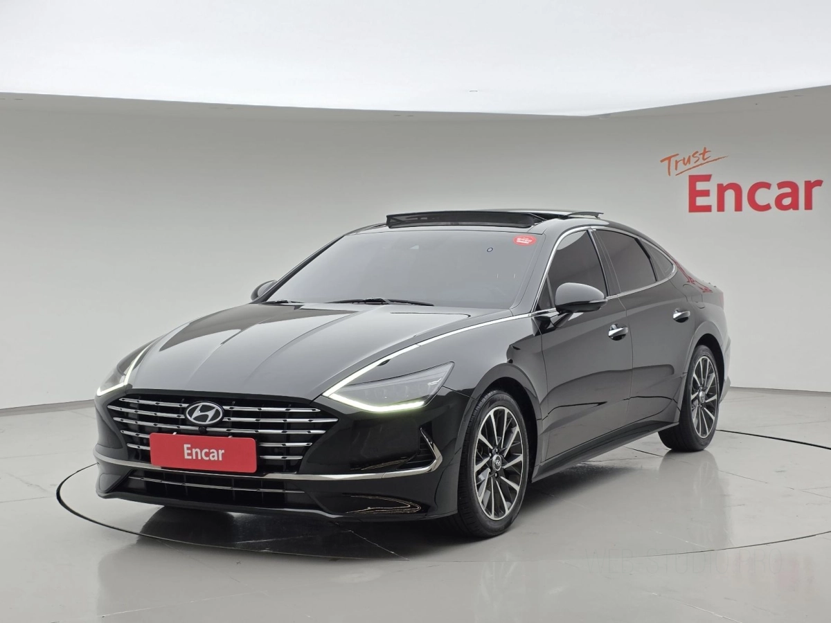 HYUNDAI SONATA HYBRID DN8  2021