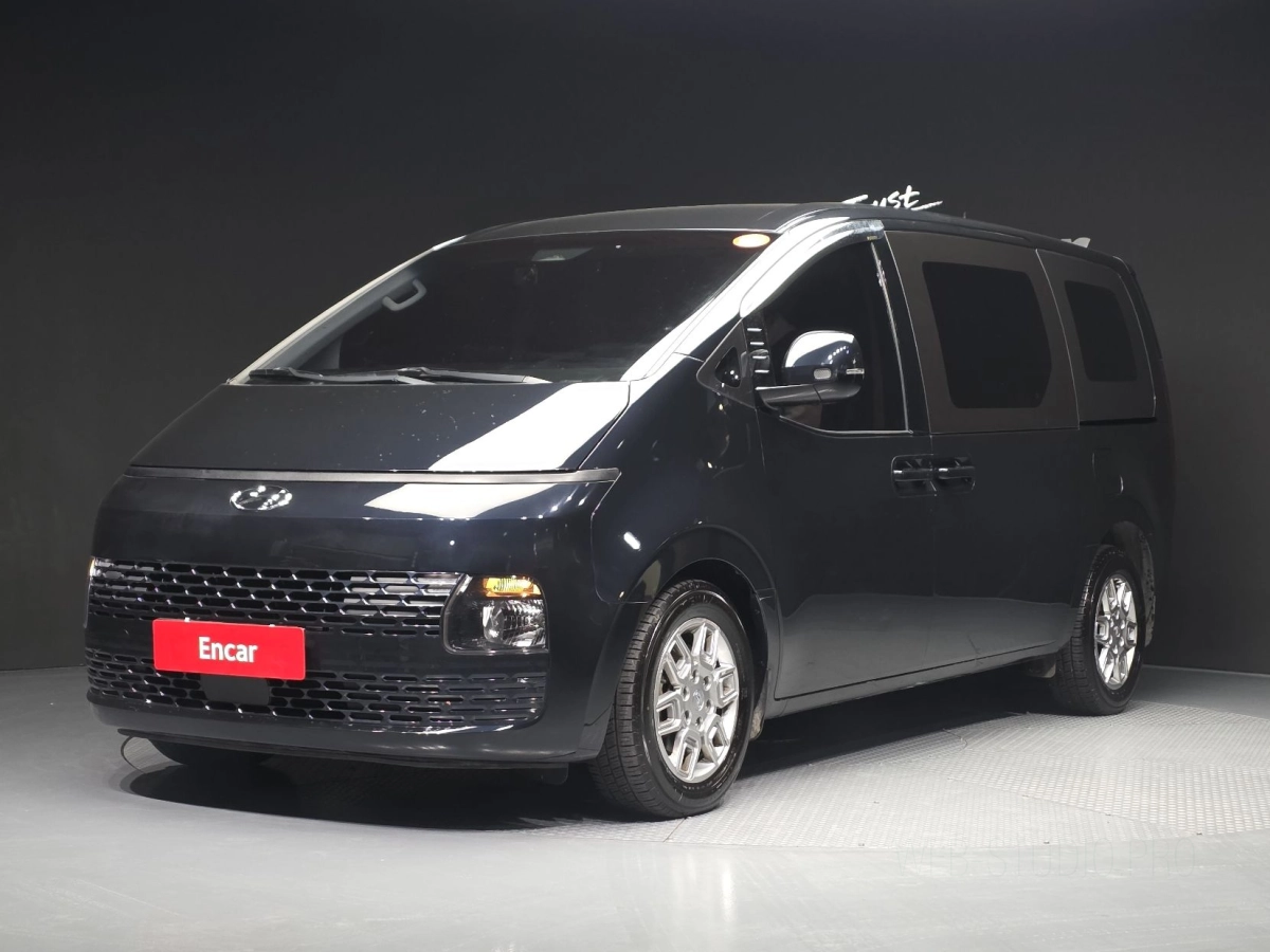 HYUNDAI STARIA  2021