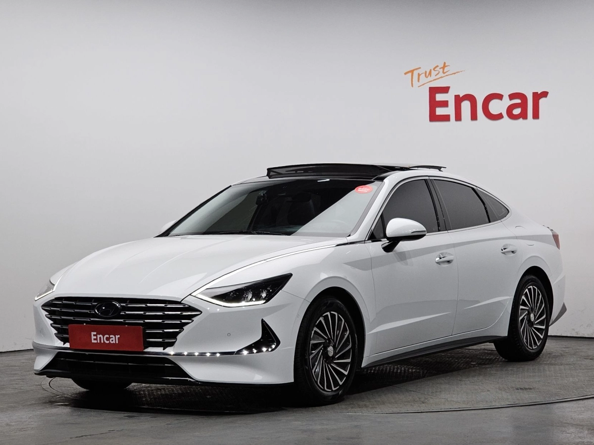 HYUNDAI SONATA HYBRID DN8  2023