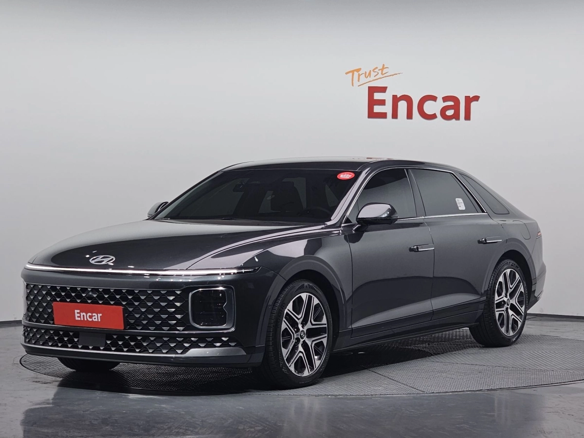 HYUNDAI GRANDEUR GN7  2024