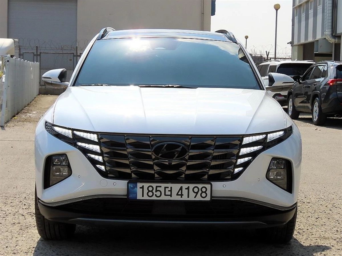 HYUNDAI TUCSON HYBRID NX4