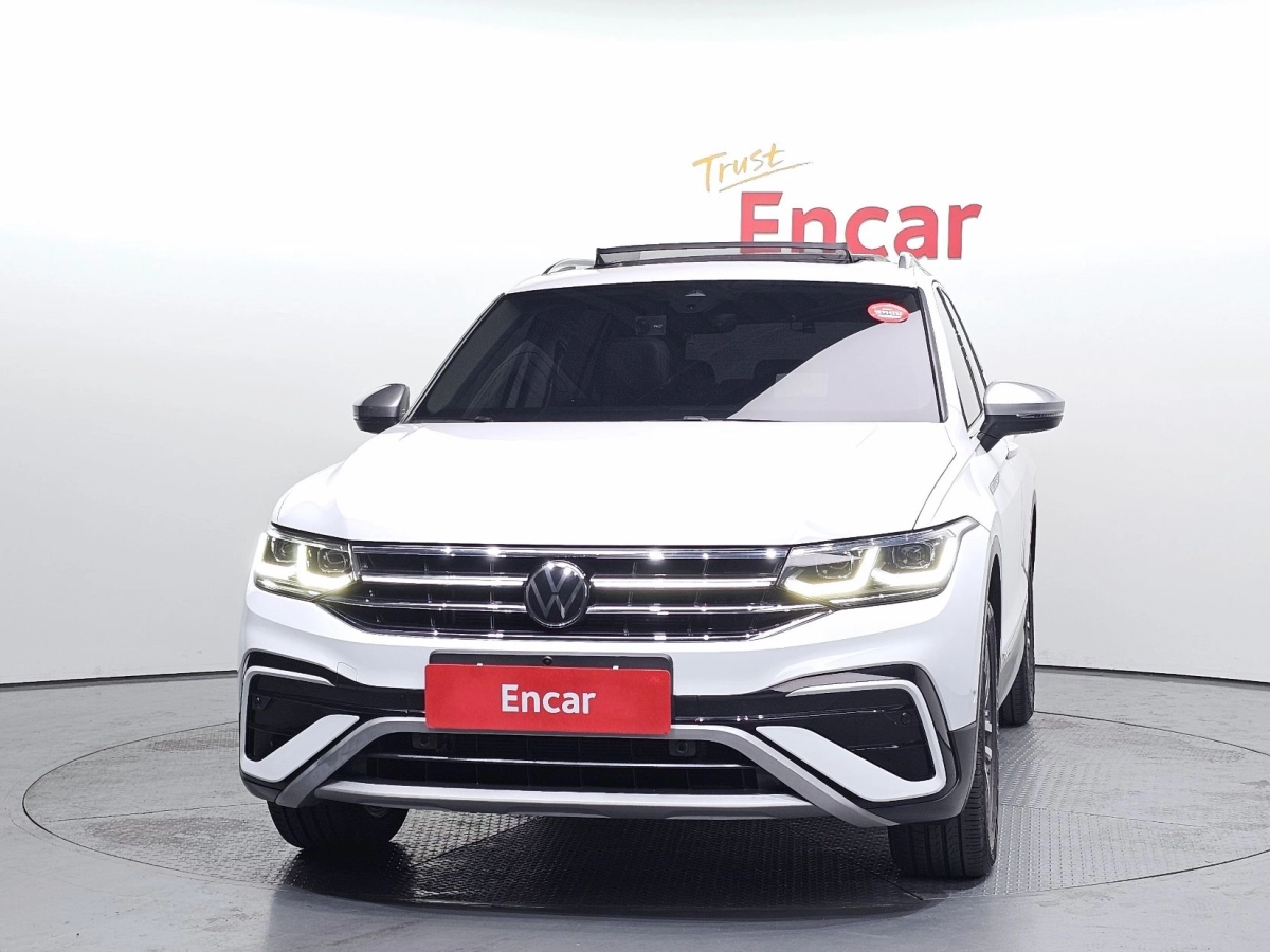 VOLKSWAGEN TIGUAN ALLSPACE