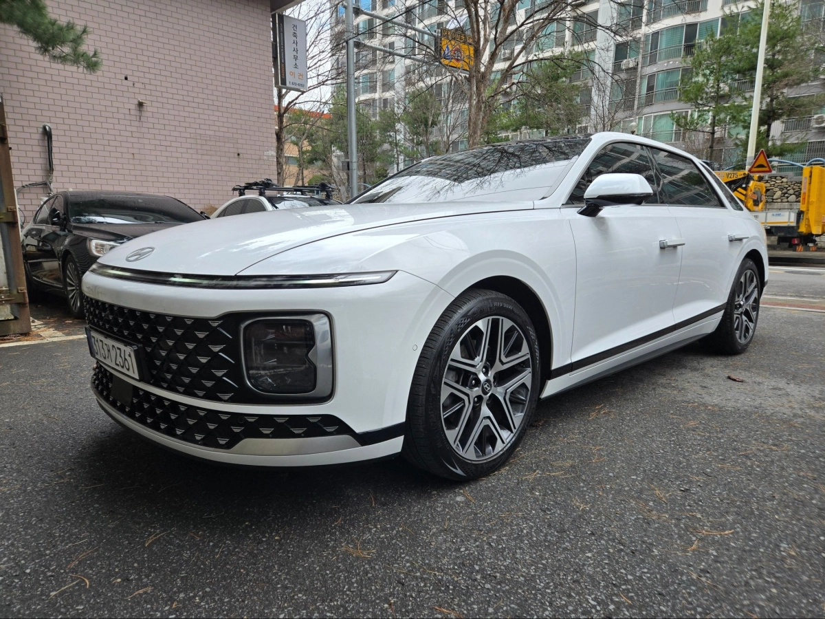 HYUNDAI GRANDEUR GN7