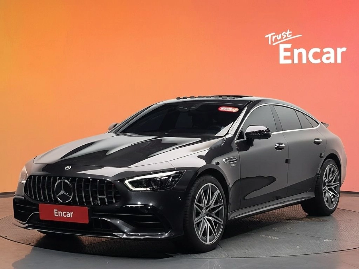 MERCEDES BENZ AMG GT